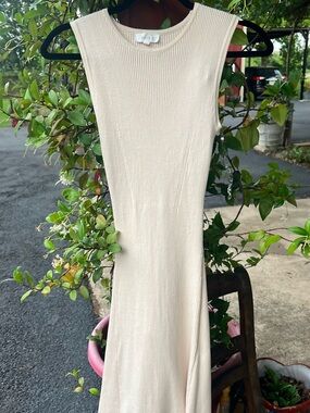 Sleeveless Cream Ribbed Maxi Dress
